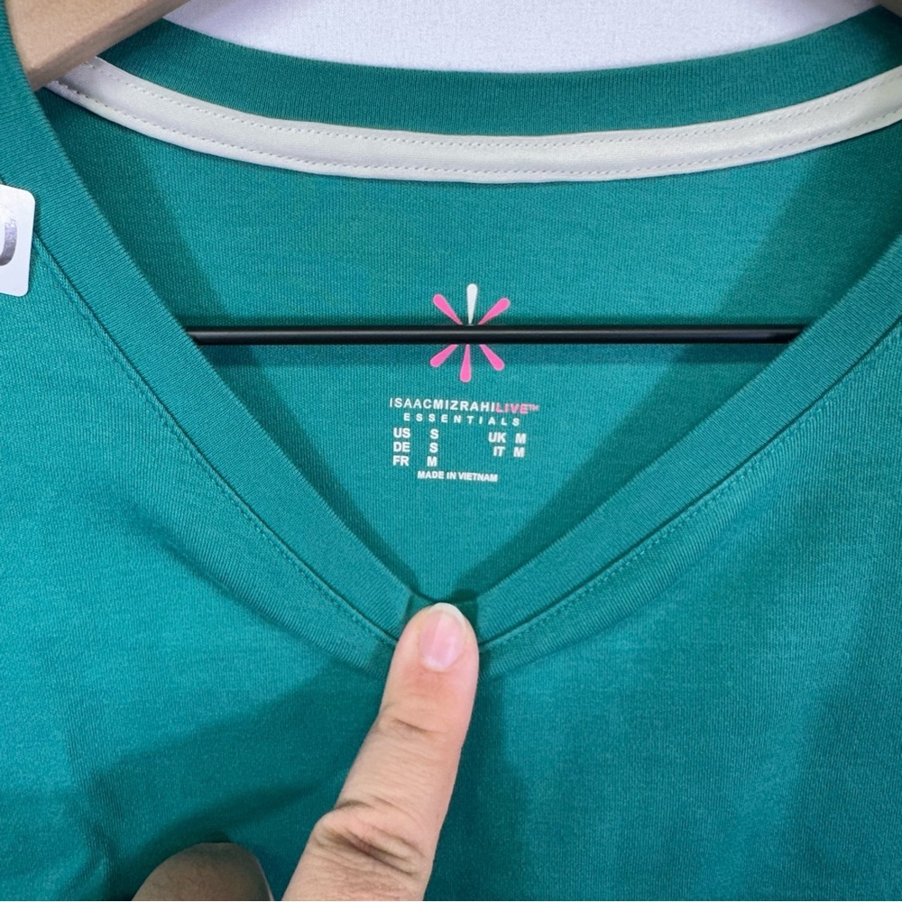 Isaac Mizrahi Live Essentials Teal Scoop Neck Short Sleeve Top Size S - Picture 2 of 5